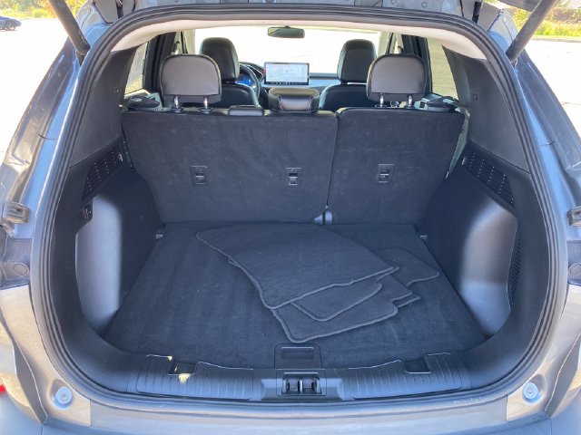 Used 2024 Ford Escape Platinum AWD/4WD image 21