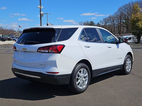 Used 2023 Chevrolet Equinox LT image 6