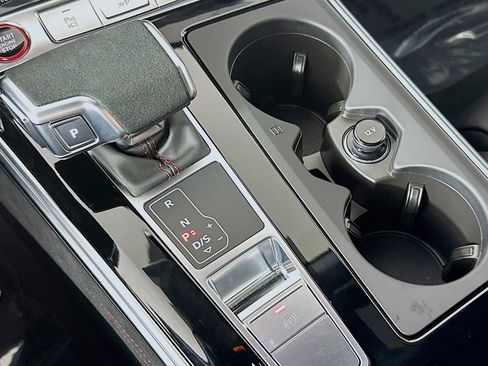 New 2026 Audi RS 6 performance image 7