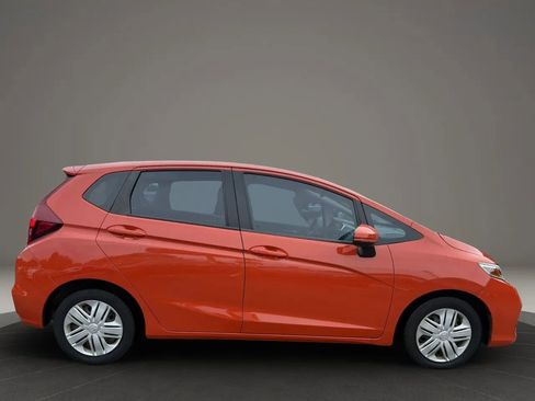 Used 2018 Honda Fit LX image 6