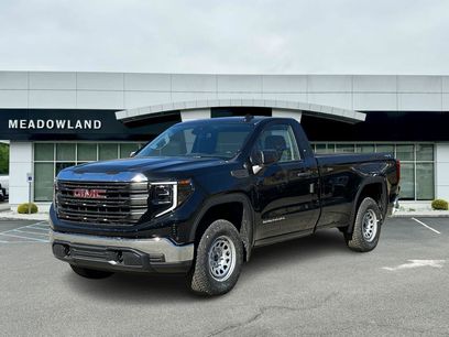 New 2025 GMC Sierra 1500 Pro w/ Pro Value Package