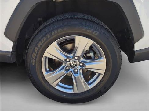 Certified 2022 Toyota RAV4 XLE image 9