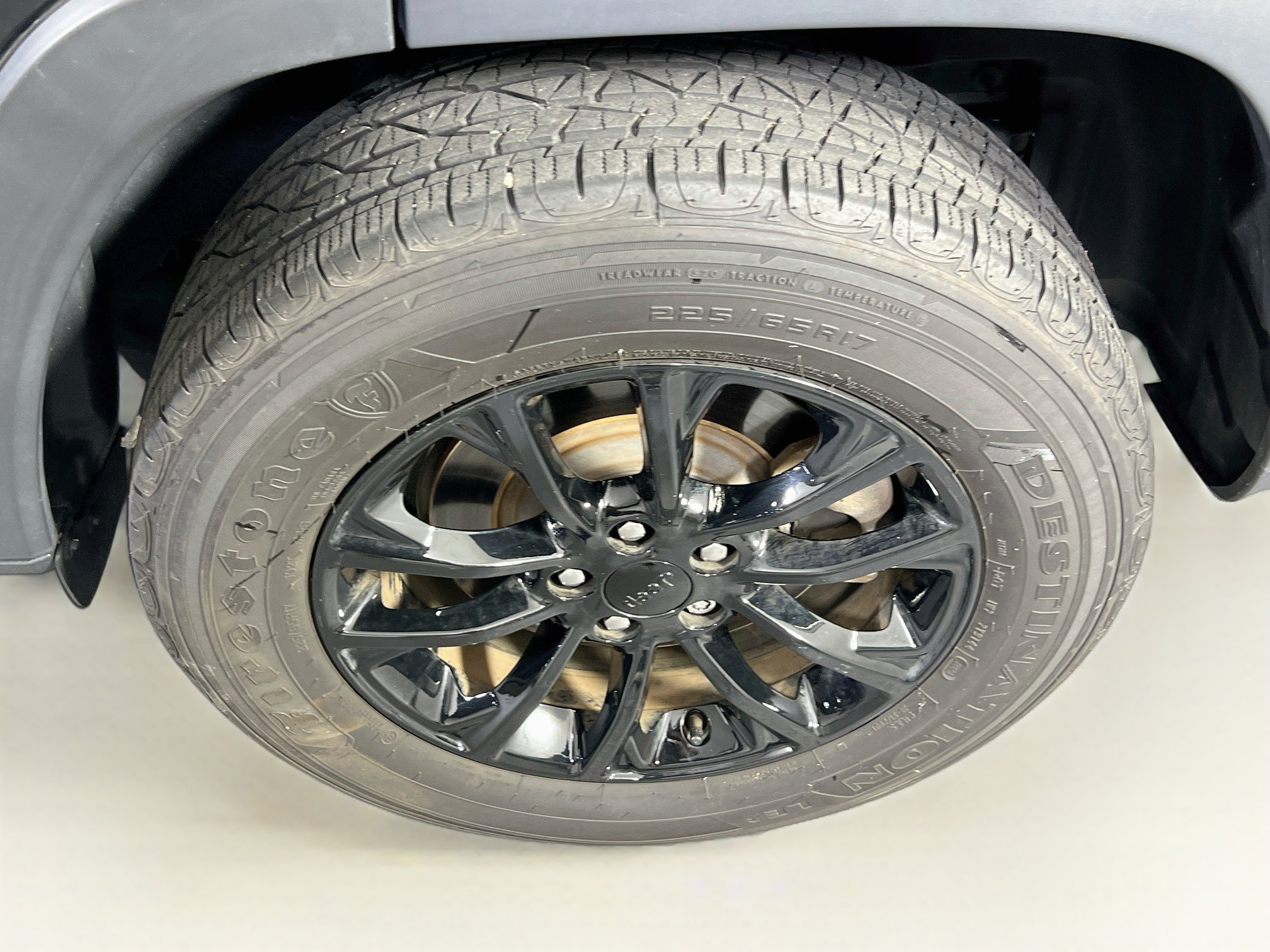 Used 2023 Jeep Cherokee Altitude Lux AWD/4WD image 30