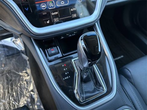 Used 2020 Subaru Outback Limited w/ Popular Package #2 image 31