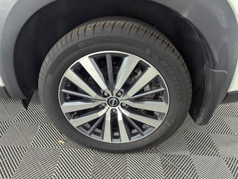 Used 2022 Nissan Pathfinder Platinum w/ Cargo Package image 21