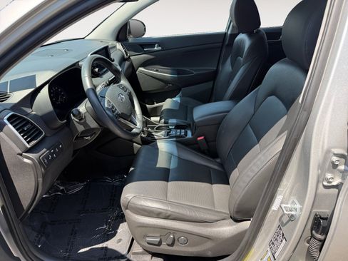 Used 2021 Hyundai Tucson Limited AWD/4WD image 10