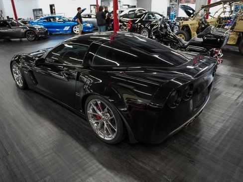 Used 2009 Chevrolet Corvette Z06 w/ Preferred Equipment Group RWD image 3