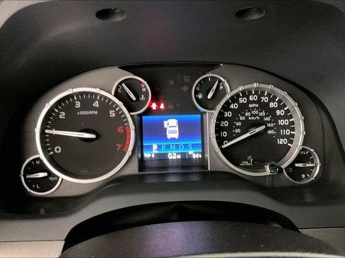 Used 2017 Toyota Tundra SR5 w/ TRD Off Road Package image 13