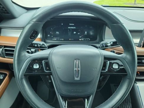 Used 2023 Lincoln Aviator Reserve w/ Equipment Group 201A AWD/4WD image 21