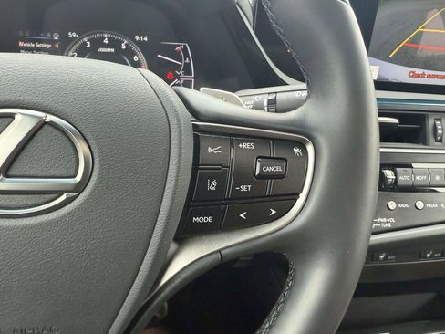 Used 2025 Lexus ES 350 w/ Premium Package FWD image 21