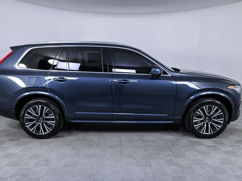Certified 2022 Volvo XC90 T5 Momentum w/ Advanced Package image 28