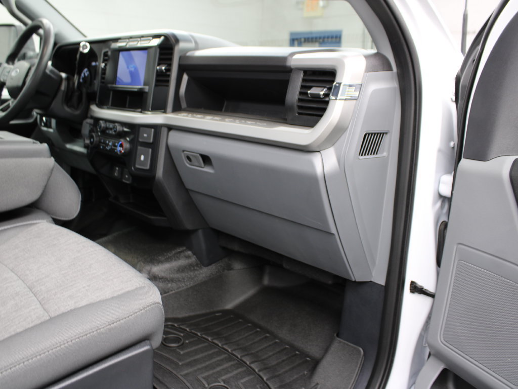 Used 2024 Ford F350 XL w/ XL Chrome Package AWD/4WD image 32