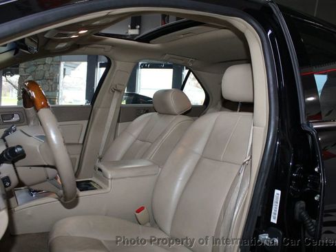 Used 2010 Cadillac STS w/ Performance Handling Package image 14