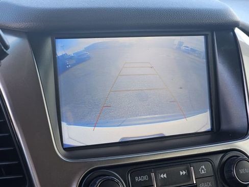 Used 2018 Chevrolet Tahoe LT image 10