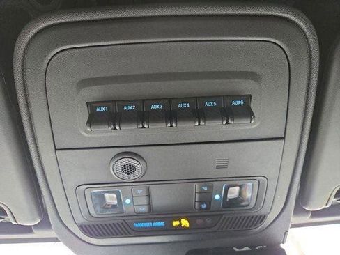 Used 2023 Ford Bronco Wildtrak AWD/4WD image 22