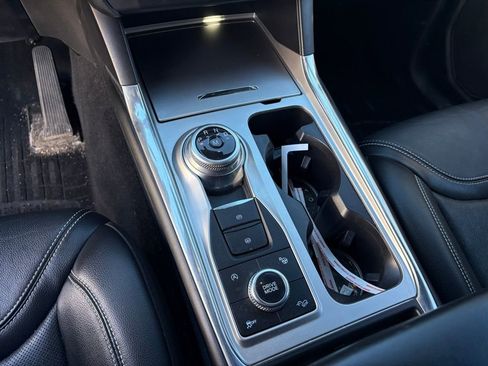 Used 2020 Ford Explorer ST w/ Premium Technology Package image 20