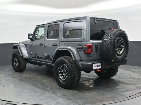 Used 2026 Jeep Wrangler Unlimited Rubicon AWD/4WD image 7