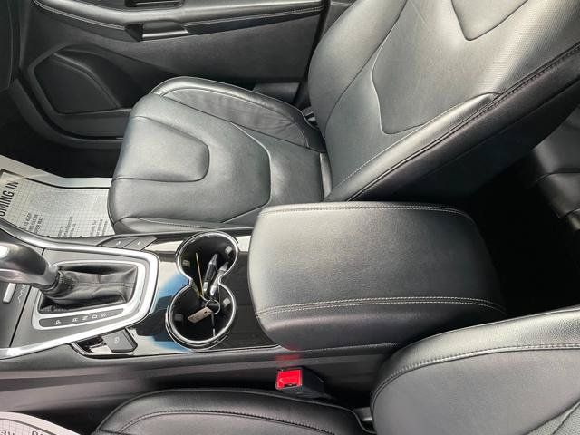 Used 2015 Ford Edge Titanium w/ Equipment Group 302A AWD/4WD image 16