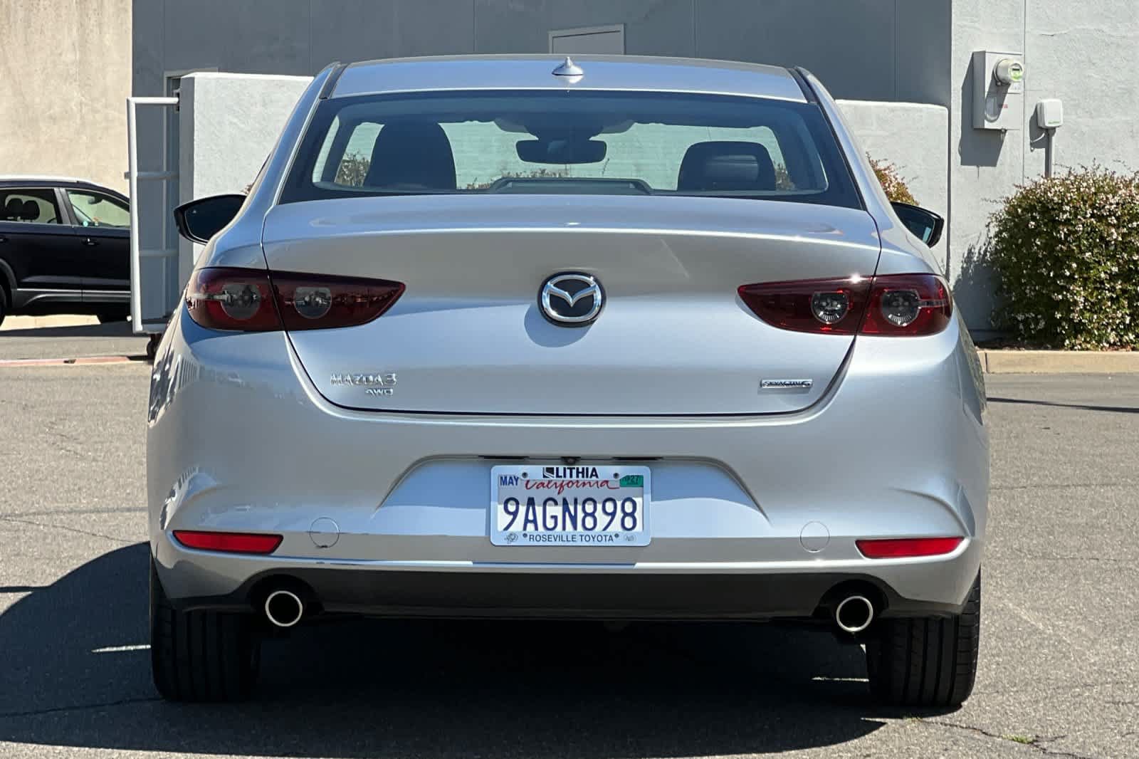 Used 2019 MAZDA MAZDA3 AWD Sedan w/ Preferred Package image 8