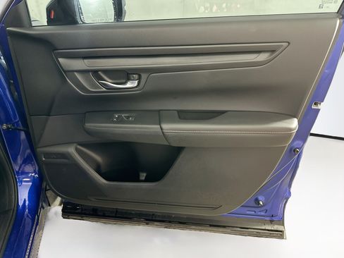 Used 2025 Honda CR-V Sport-L image 33