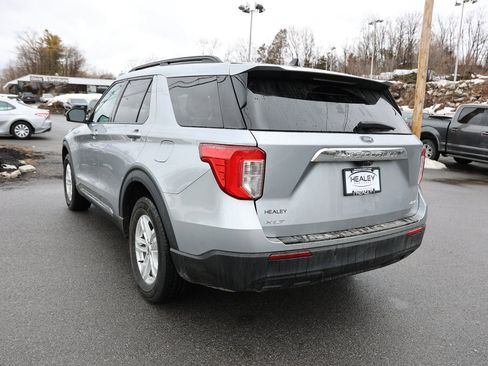 Certified 2023 Ford Explorer XLT image 5