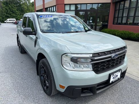 Used 2023 Ford Maverick XLT w/ Equipment Group 300A Standard AWD/4WD image 9