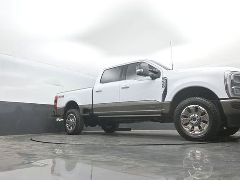 New 2026 Ford F350 King Ranch w/ FX4 Off-Road Package AWD/4WD image 31