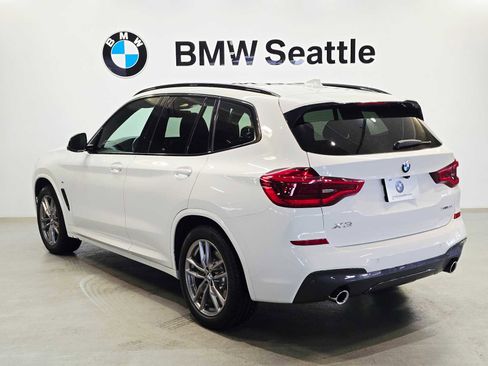 Used 2019 BMW X3 xDrive30i w/ M Sport Package 2 image 4