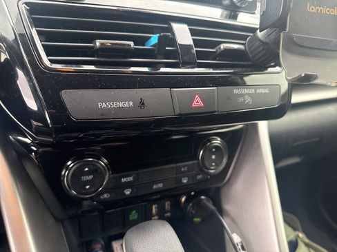 Used 2025 Mitsubishi Eclipse Cross LE AWD/4WD image 15