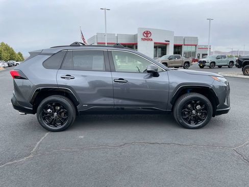 Certified 2024 Toyota RAV4 SE AWD/4WD image 2