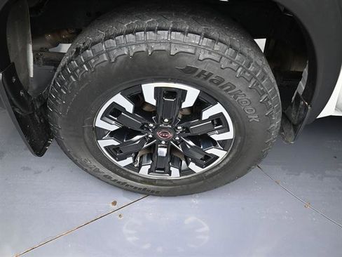 Used 2022 Nissan Frontier Pro-X image 25