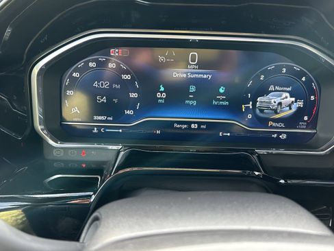 Used 2024 Chevrolet Silverado 3500 High Country w/ High Country Premium Package image 24