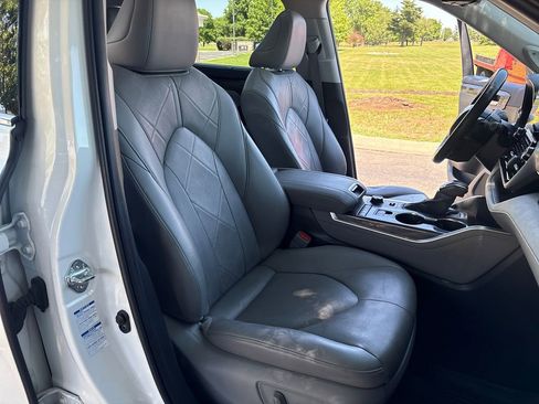 Used 2020 Toyota Highlander Platinum AWD/4WD image 51