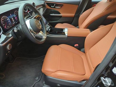 Used 2023 Mercedes-Benz C 300 Sedan image 12