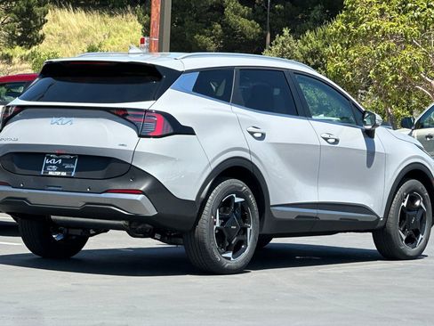 New 2026 Kia Sportage EX AWD/4WD image 4