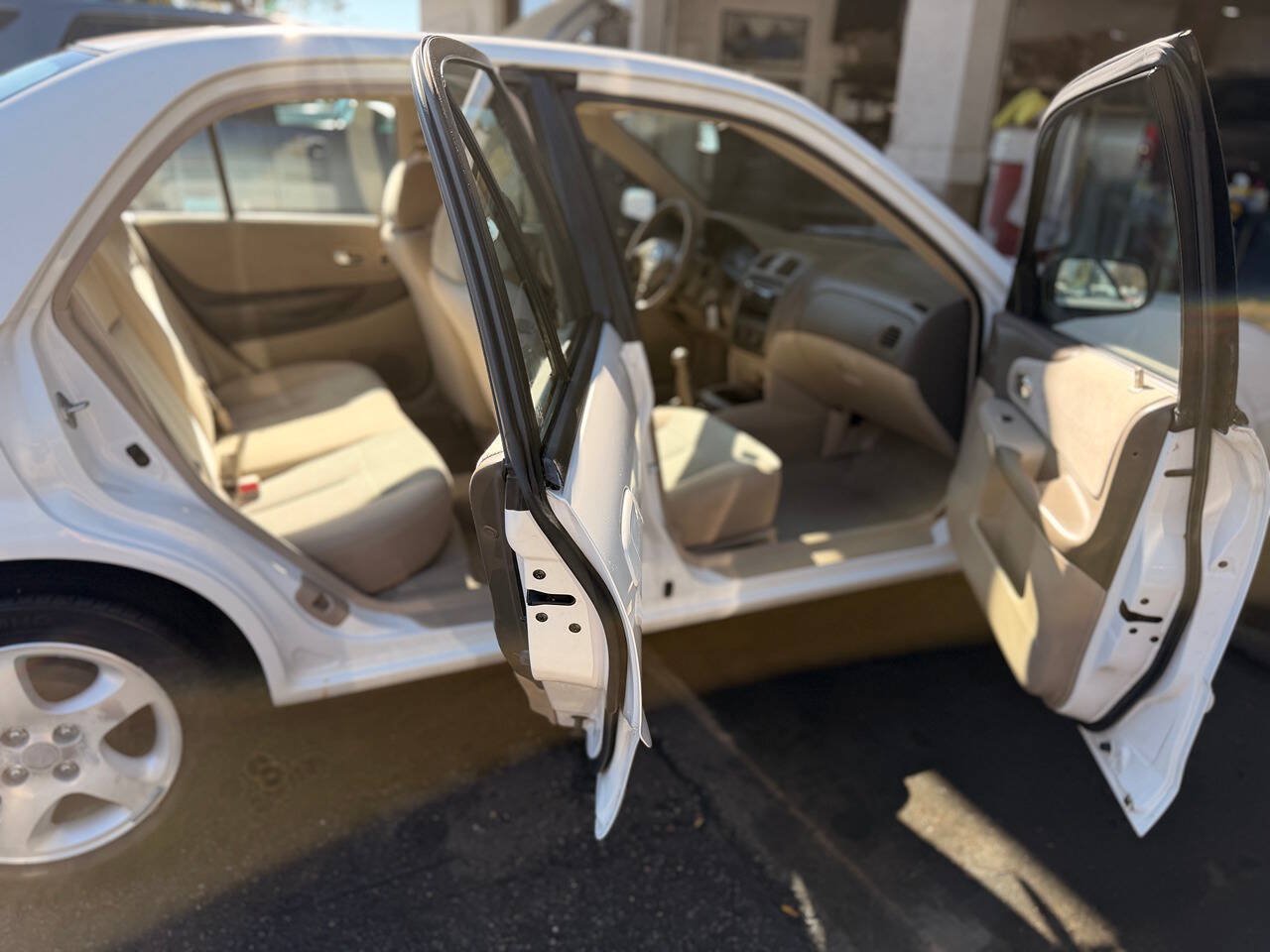 Used 2002 MAZDA Protege FWD image 87