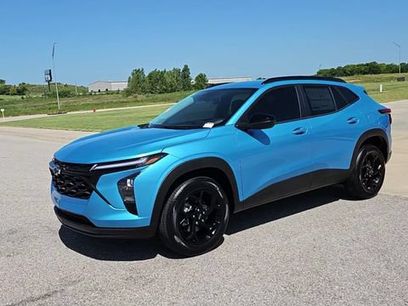 New 2026 Chevrolet Trax LT w/ Driver Confidence Package