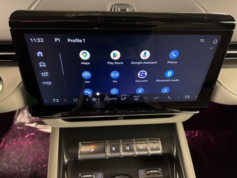 Used 2026 Lincoln Nautilus Premier w/ Equipment Group 102A image 10