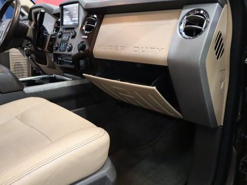 Used 2015 Ford F350 Lariat w/ Lariat Ultimate Package AWD/4WD image 57