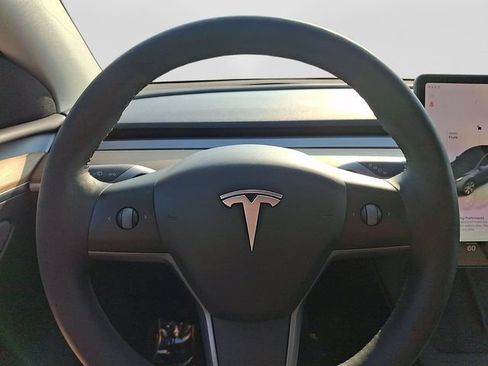 Used 2023 Tesla Model Y Long Range AWD/4WD image 20