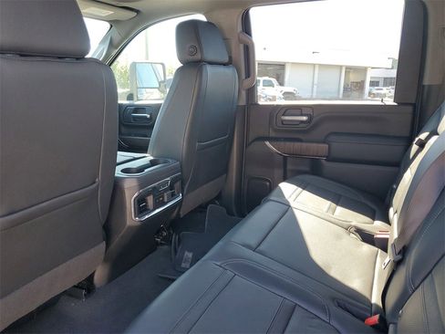 Certified 2023 GMC Sierra 2500 Denali image 13