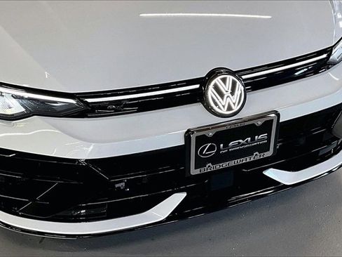 Used 2025 Volkswagen Golf R Black Edition image 33