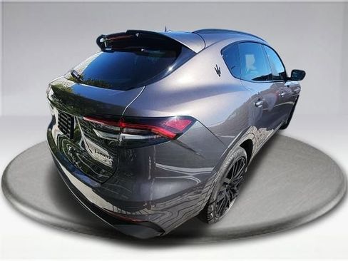 Used 2022 Maserati Levante Modena image 5