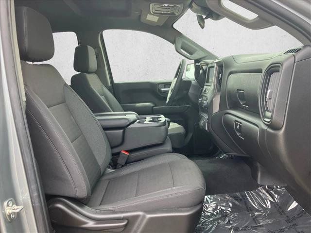 Used 2026 Chevrolet Silverado 1500 Custom w/ LPO, Dark Essentials Package RWD image 20