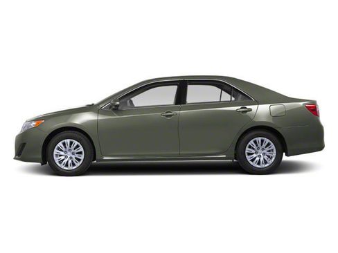 Used 2012 Toyota Camry XLE w/ Leather Pkg image 3