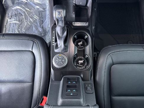 Certified 2025 Ford Bronco Outer Banks AWD/4WD image 21