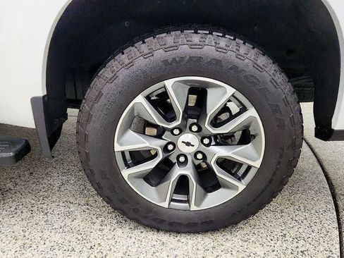 Used 2025 Chevrolet Silverado 1500 RST w/ RST All Star Premium Package AWD/4WD image 9