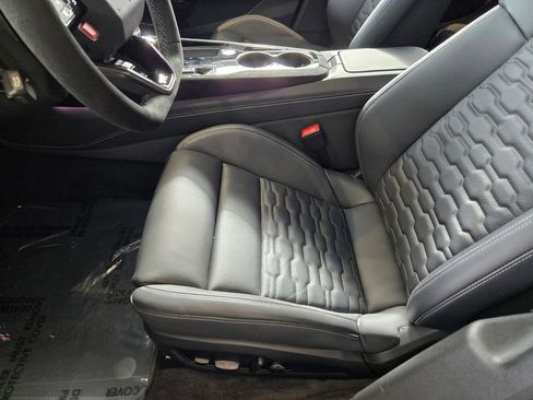 New 2026 Audi RS e-tron GT performance image 26