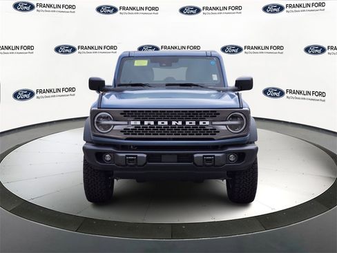New 2025 Ford Bronco Badlands image 8