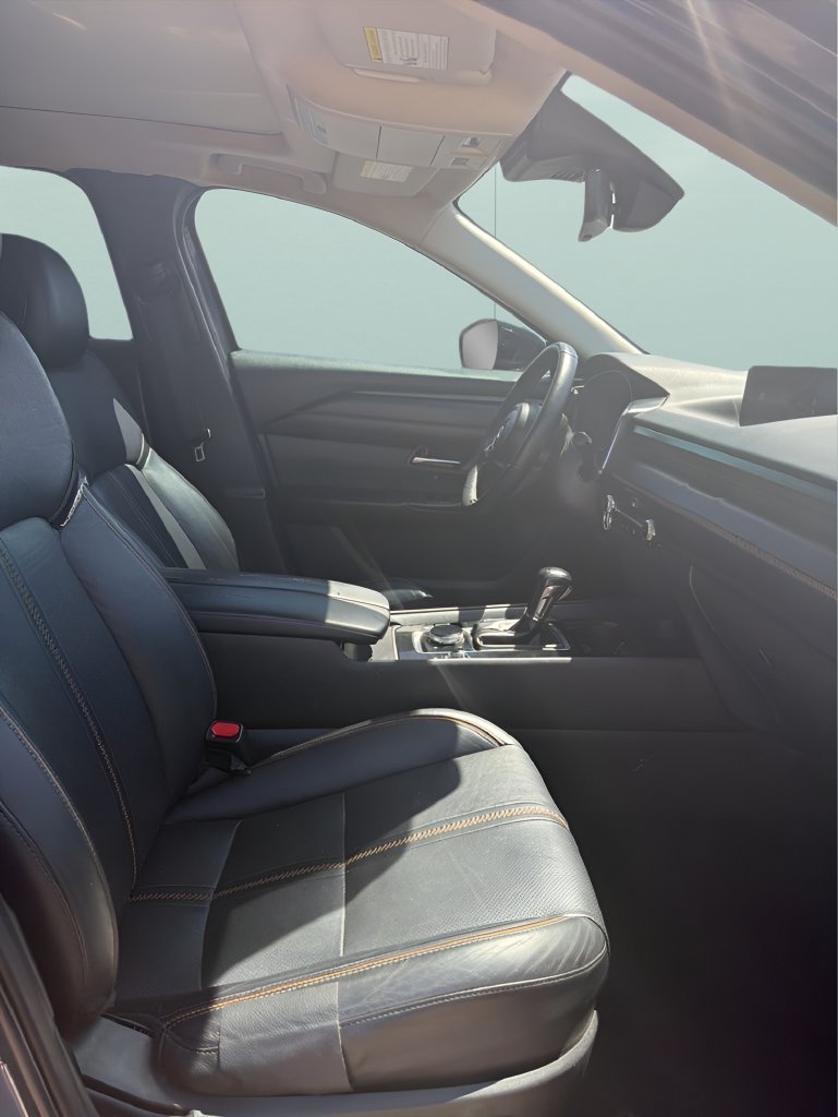 Used 2023 MAZDA CX-50 AWD 2.5 S w/ Premium Plus Pkg image 13